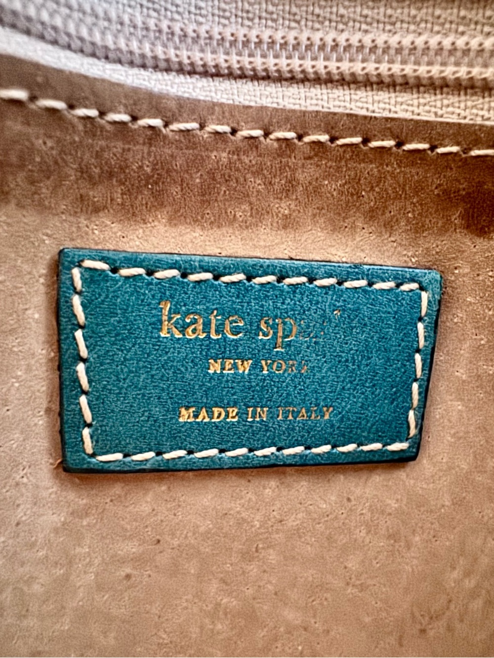 NWOT Vintage Kate Spade NY Classic Canvas Mini Shoulder Bag Made in Italy 10x5.5 - Picture 4 of 11